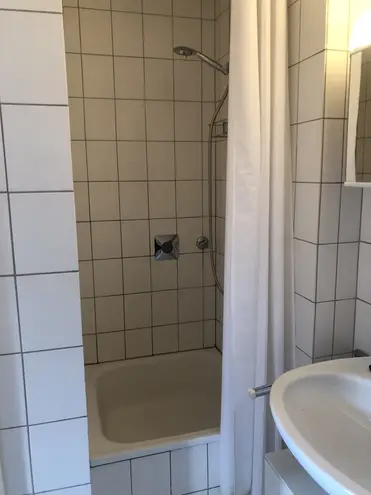 2 Zimmer Wohnung mit 28 m² in Köln – Bild 8