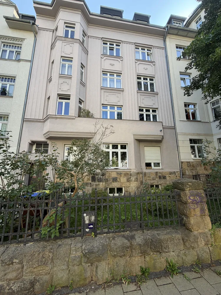 2 room apartment with 76 m² in Chemnitz – Photo 2
