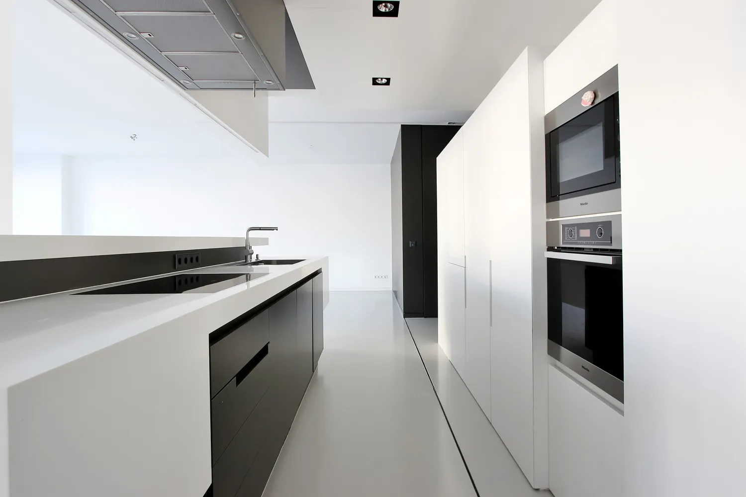 6 Zimmer Wohnung mit 350 m² in Berlin – Bild 8