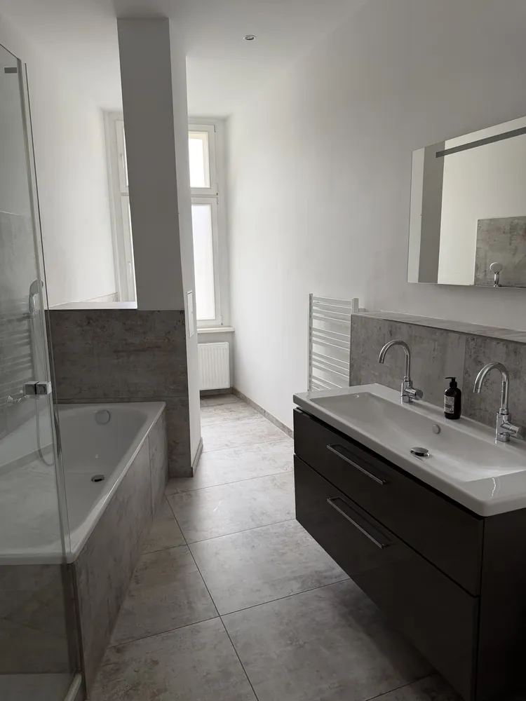 2 Zimmer Wohnung mit 75 m² in Berlin – Bild 4