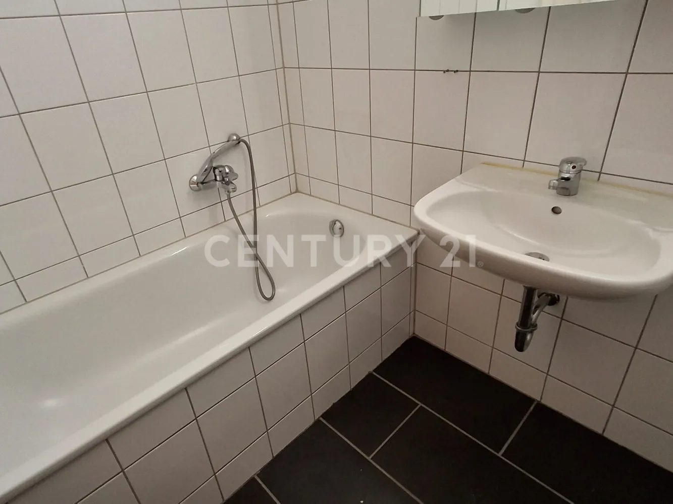 2 room apartment with 55 m² in Gera – Photo 4