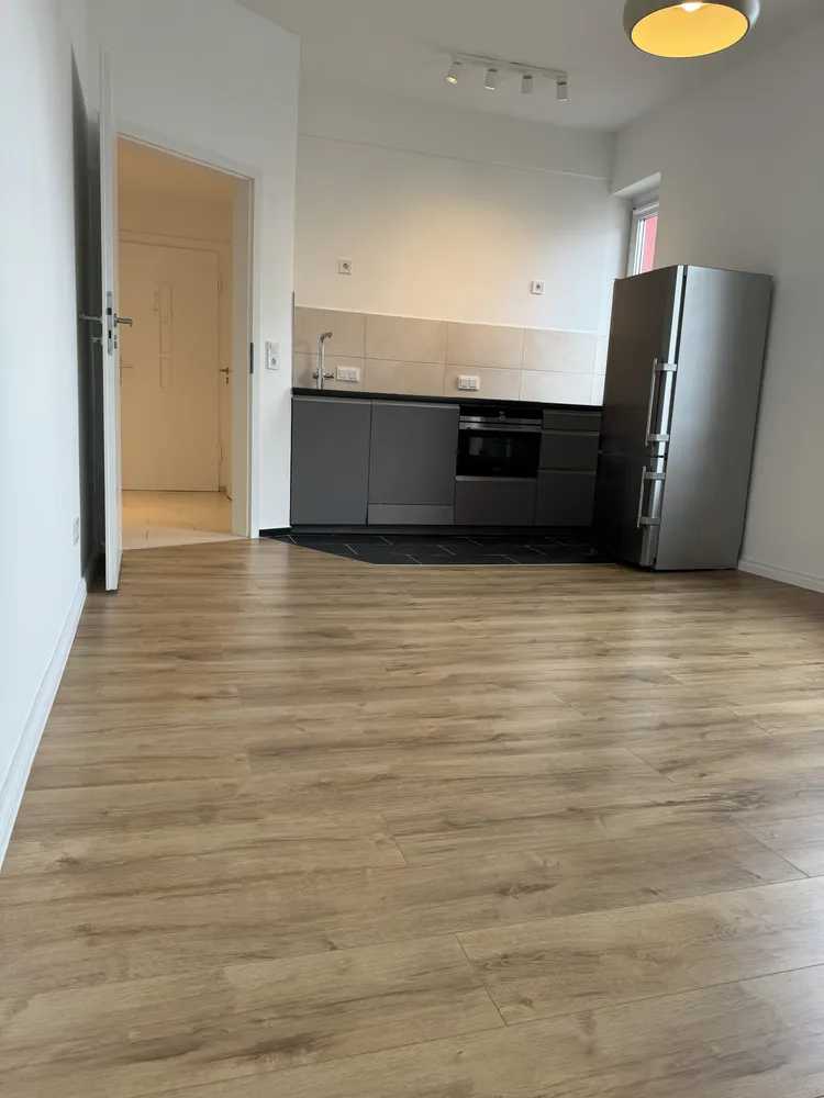 2 Zimmer Wohnung mit 60 m² in Düsseldorf – Bild 1