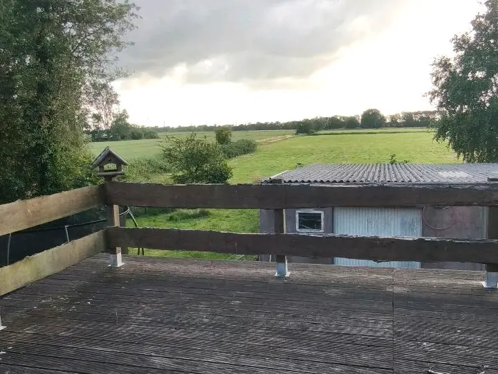 7 Zimmer Haus mit 250 m² in Papenburg – Bild 2