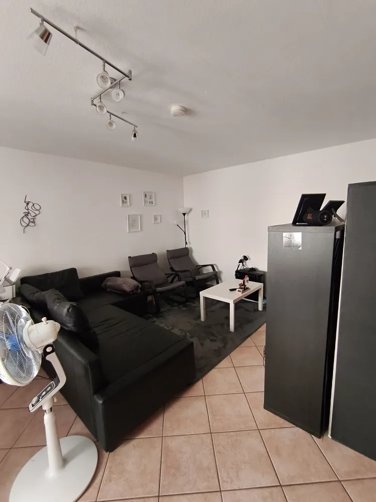 2 Zimmer Wohnung mit 63 m² in Karlsruhe – Bild 2