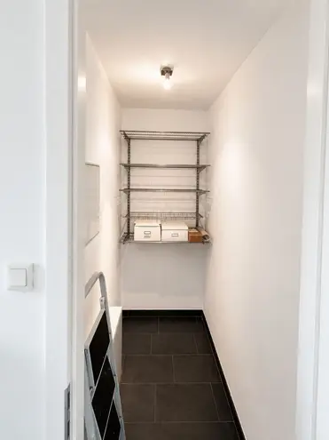 2 Zimmer Wohnung mit 73 m² in Frankfurt am Main – Bild 4