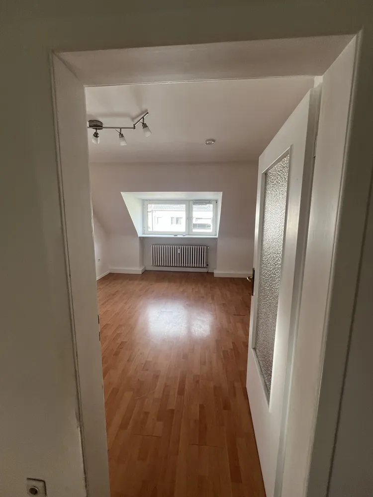3 Zimmer Wohnung mit 76 m² in Essen – Bild 2