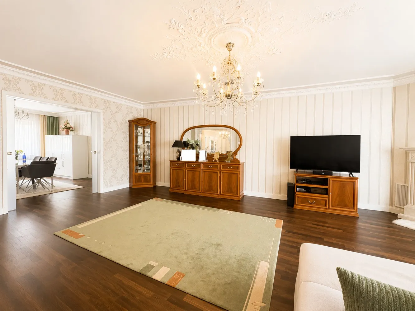 5 room apartment with 181 m² in Magdeburg – Photo 8