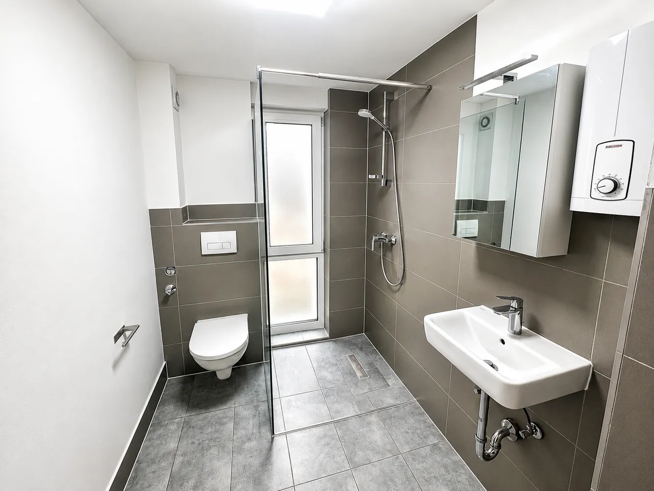 2 Zimmer Wohnung mit 85 m² in Düsseldorf – Bild 9