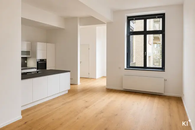 4 Zimmer Wohnung mit 180 m² in Frankfurt am Main – Bild 4