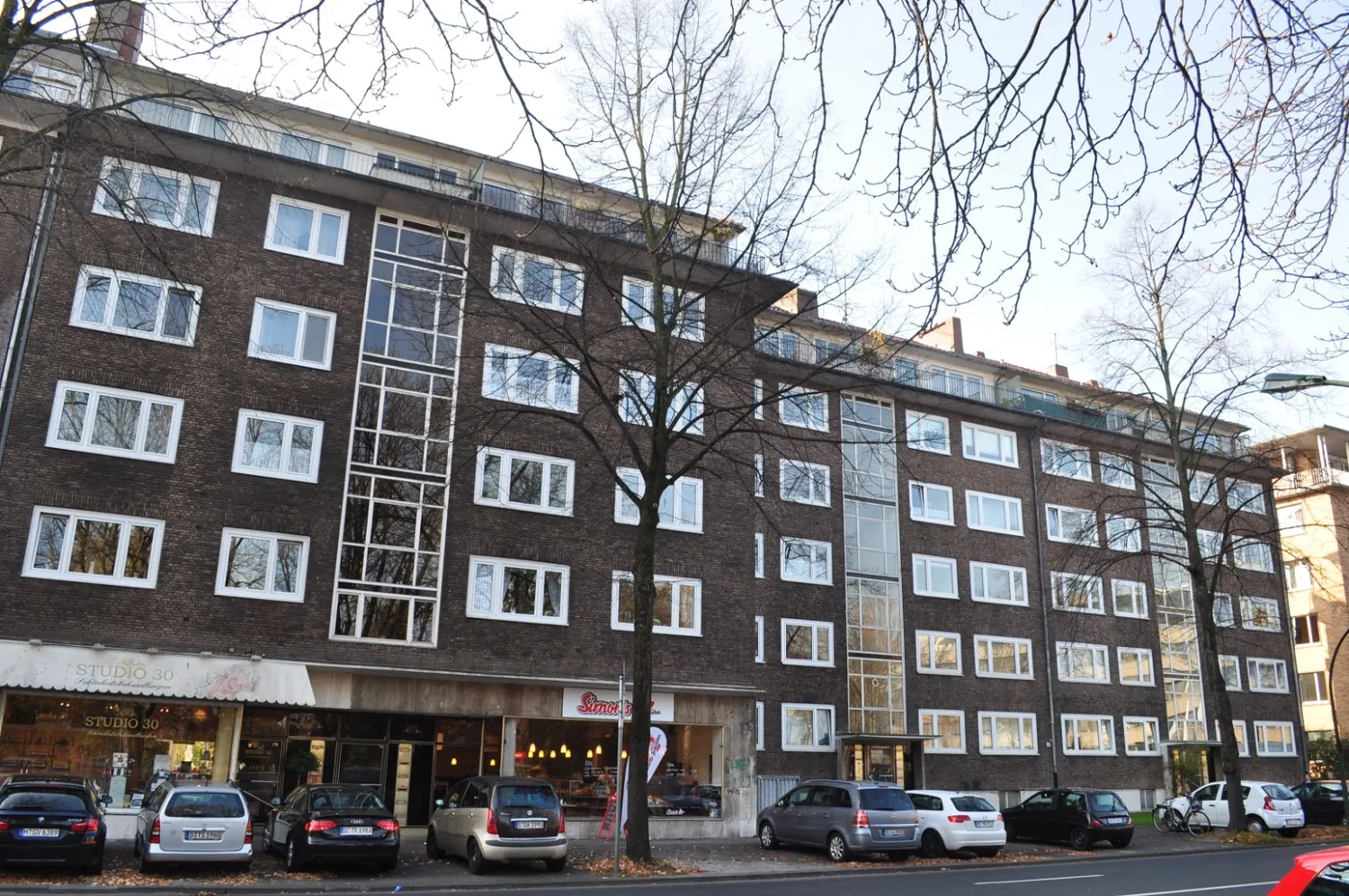 3 Zimmer Wohnung mit 76 m² in Düsseldorf – Bild 2