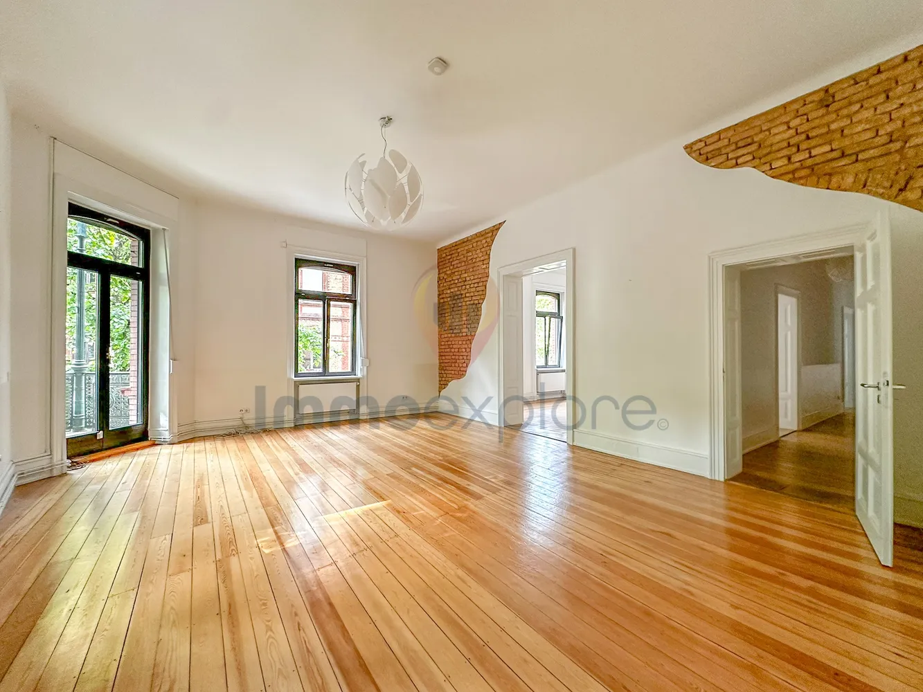 4 Zimmer Wohnung mit 143 m² in Wiesbaden – Bild 1