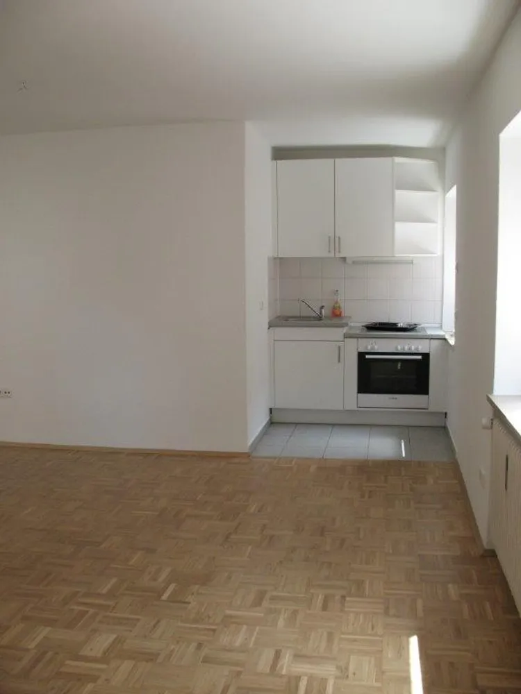1 Zimmer Wohnung mit 20 m² in München – Bild 2
