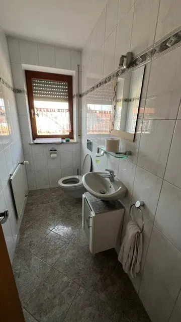 13 Zimmer Haus mit 242 m² in Landshut – Bild 10