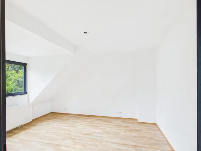 4 Zimmer Wohnung mit 125 m² in Köln – Bild 3