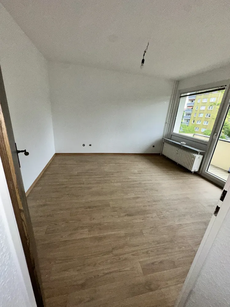 4 Zimmer Wohnung mit 94 m² in Frankfurt am Main – Bild 11