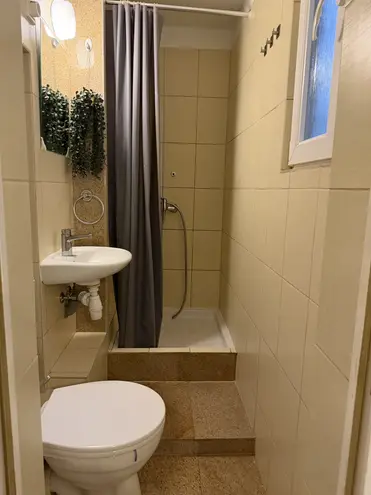 1 Zimmer Wohnung mit 20 m² in Köln – Bild 10