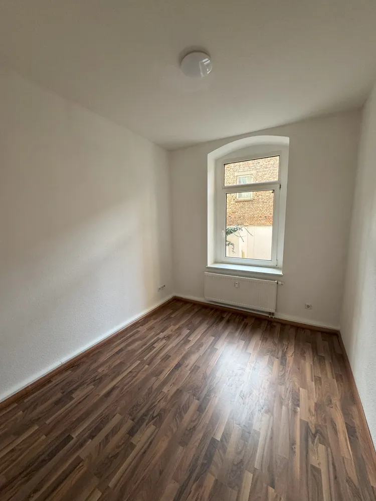 2 Zimmer Wohnung mit 44 m² in Halle (Saale) – Bild 2