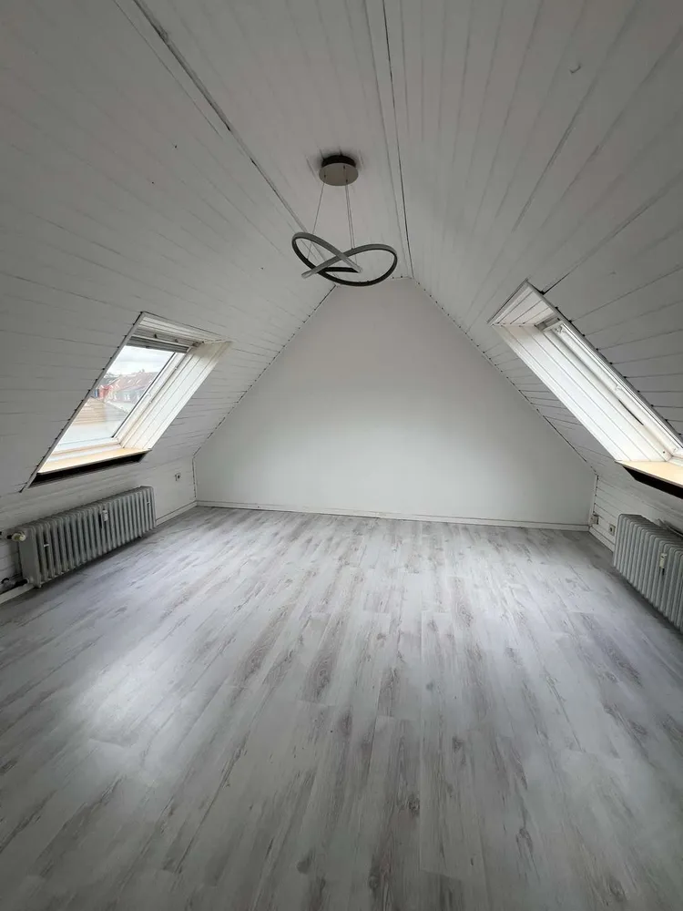 4 Zimmer Wohnung mit 120 m² in Essen – Bild 1