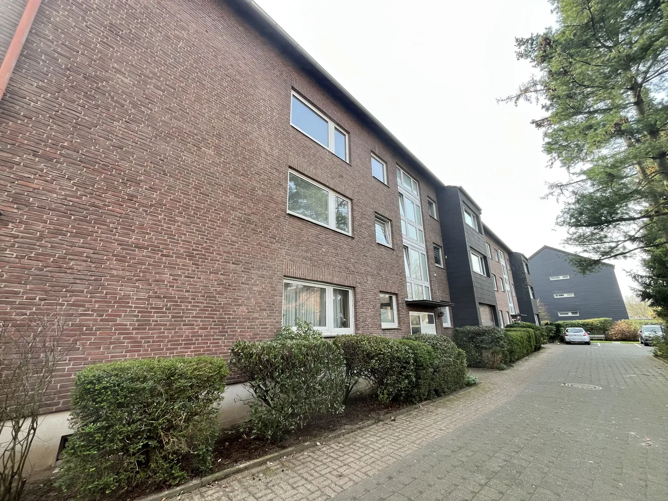 4 Zimmer Wohnung mit 109 m² in Krefeld – Bild 7