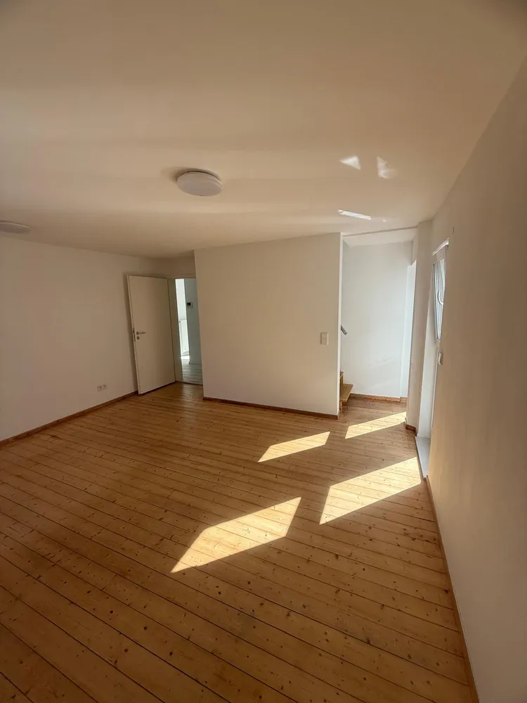 4 Zimmer Wohnung mit 87 m² in Wiesbaden – Bild 8