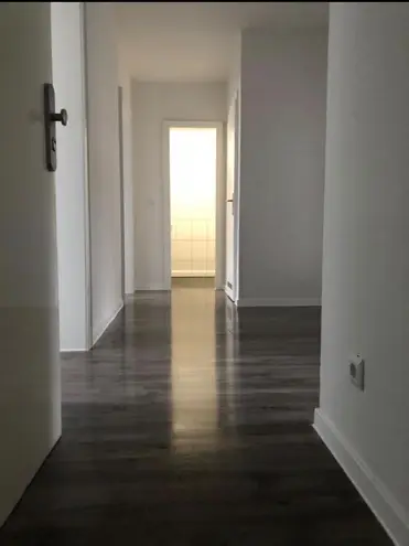 3 Zimmer Wohnung mit 77 m² in Düsseldorf – Bild 2