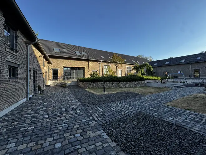 4 Zimmer Wohnung mit 131 m² in Aachen – Bild 2