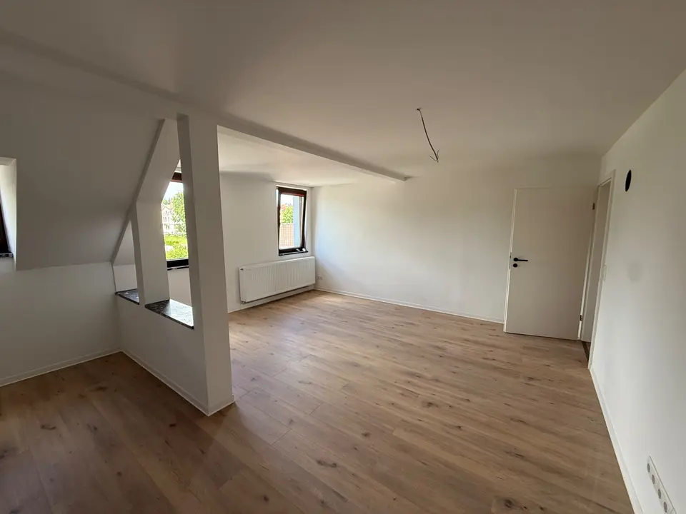 3 Zimmer Wohnung mit 93 m² in Werdau – Bild 10