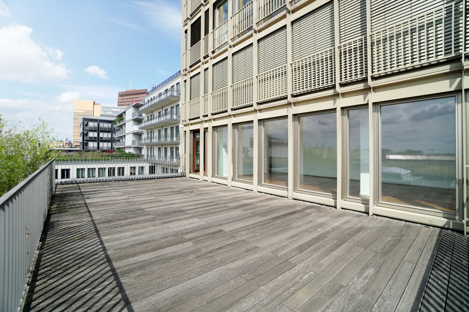 2 room apartment with 153 m² in Berlin – Photo 7