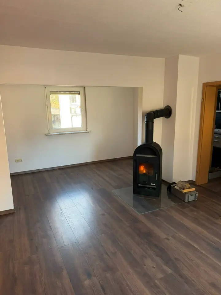 4 Zimmer Haus mit 100 m² in Saarbrücken – Bild 2