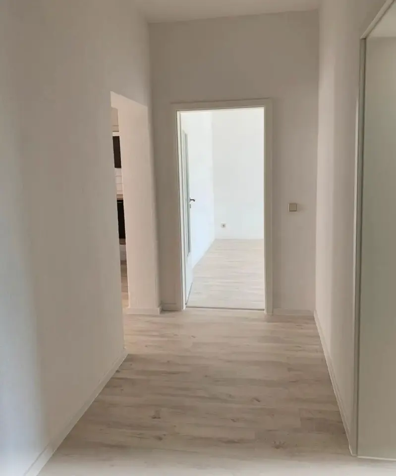 3 Zimmer Wohnung mit 80 m² in Zeitz – Bild 3