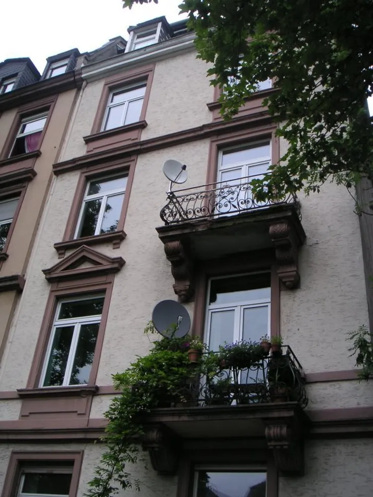 2 Zimmer Wohnung mit 64 m² in Frankfurt am Main – Bild 1