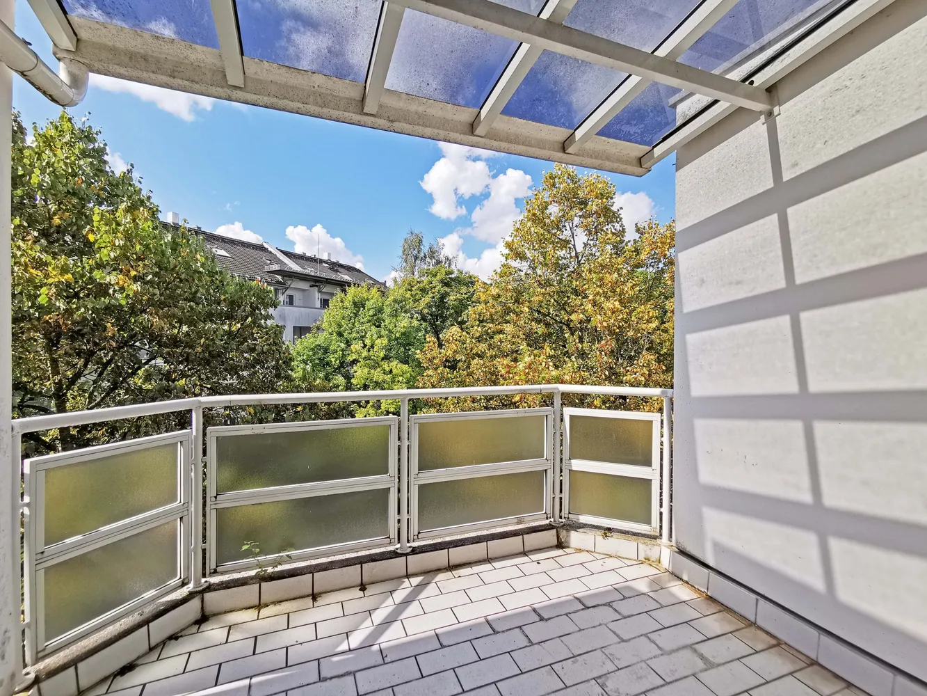 2 Zimmer Wohnung mit 64 m² in München – Bild 1