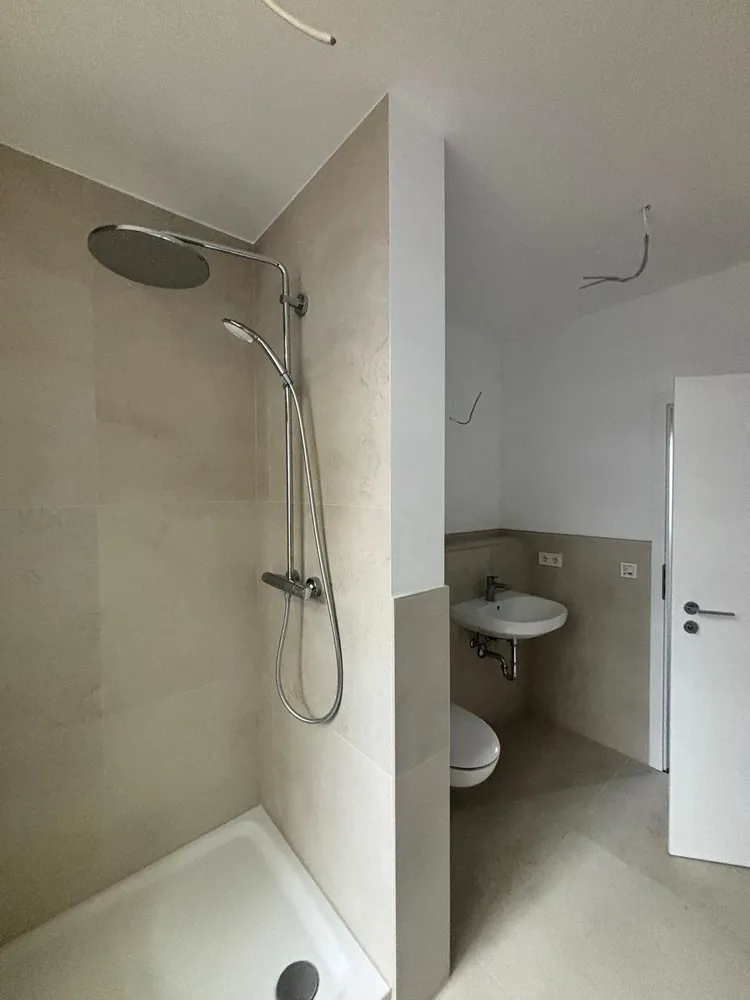 2 Zimmer Wohnung mit 66 m² in Krefeld – Bild 1