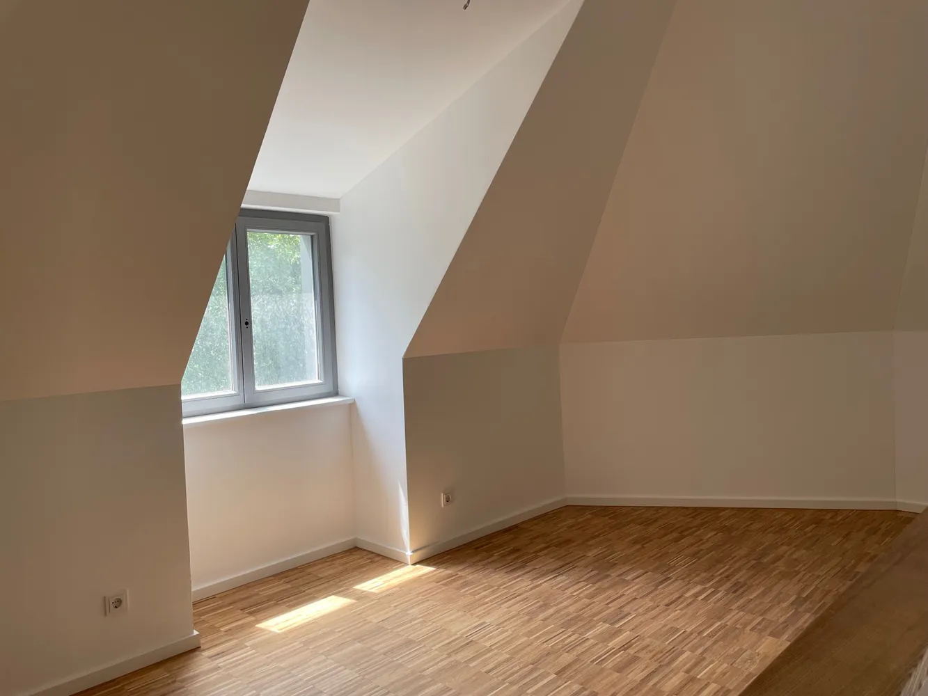 4 Zimmer Wohnung mit 117 m² in Dresden – Bild 10