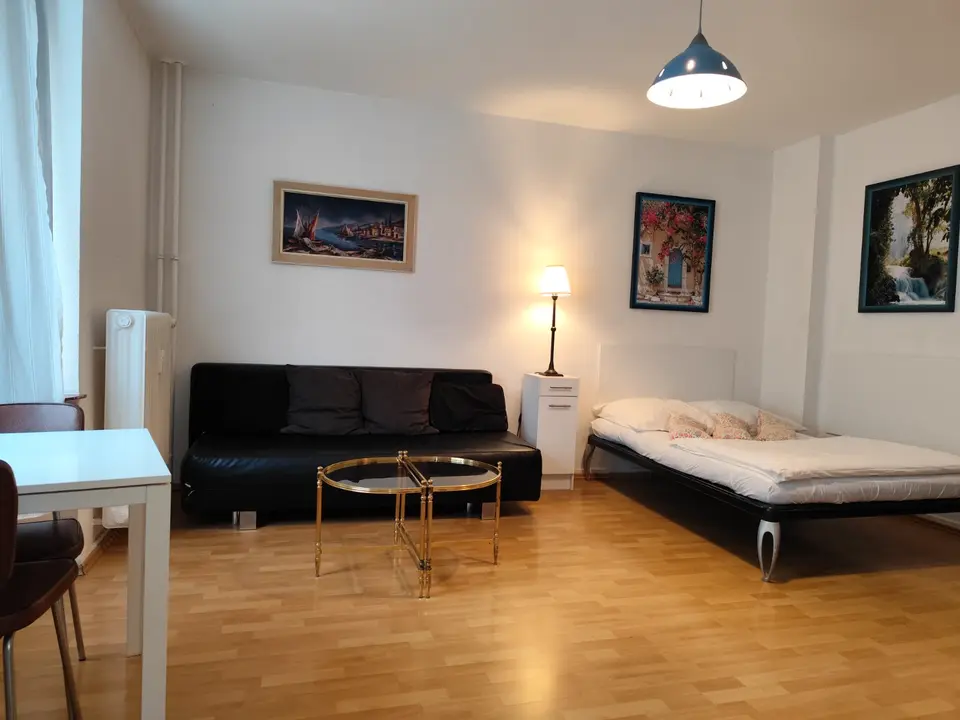 WG-Zimmer mit 35 m² in Frankfurt am Main – Bild 9