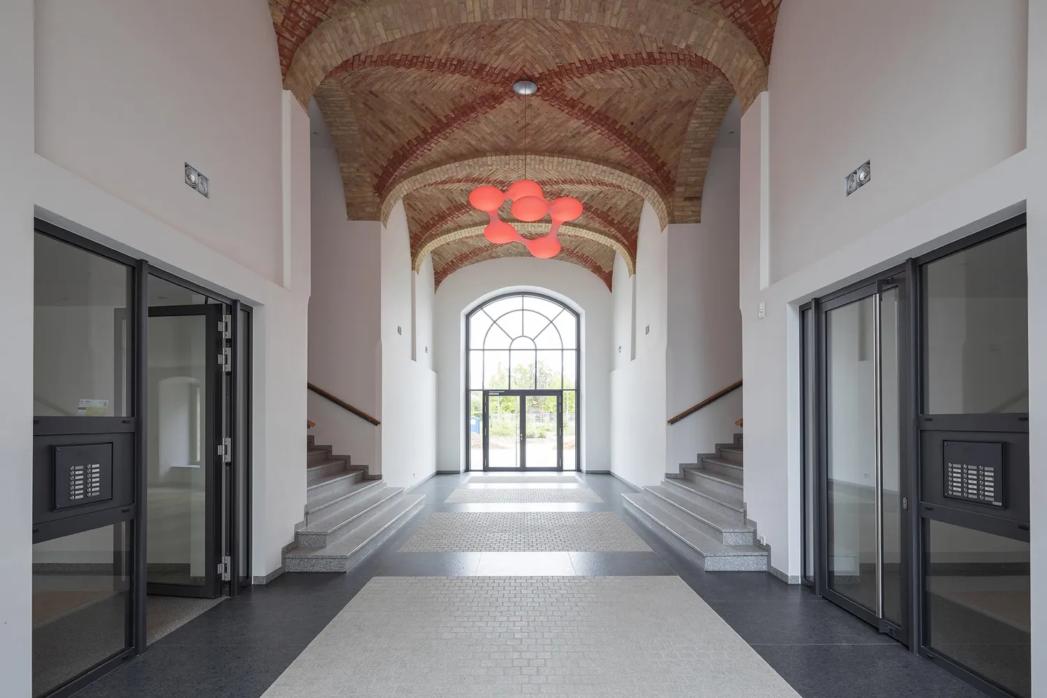2 Zimmer Wohnung mit 58 m² in Augsburg – Bild 2
