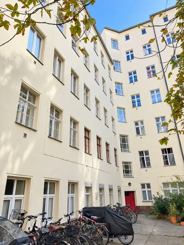 1 room apartment with 29 m² in Berlin – Photo 8