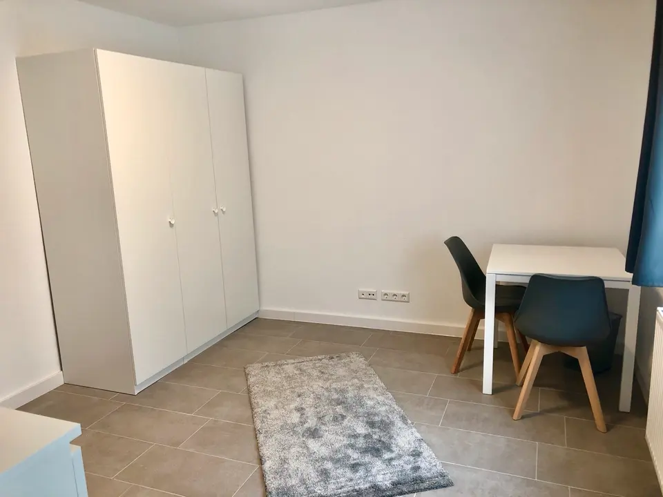 Shared room with 20 m² in Stuttgart – Photo 2