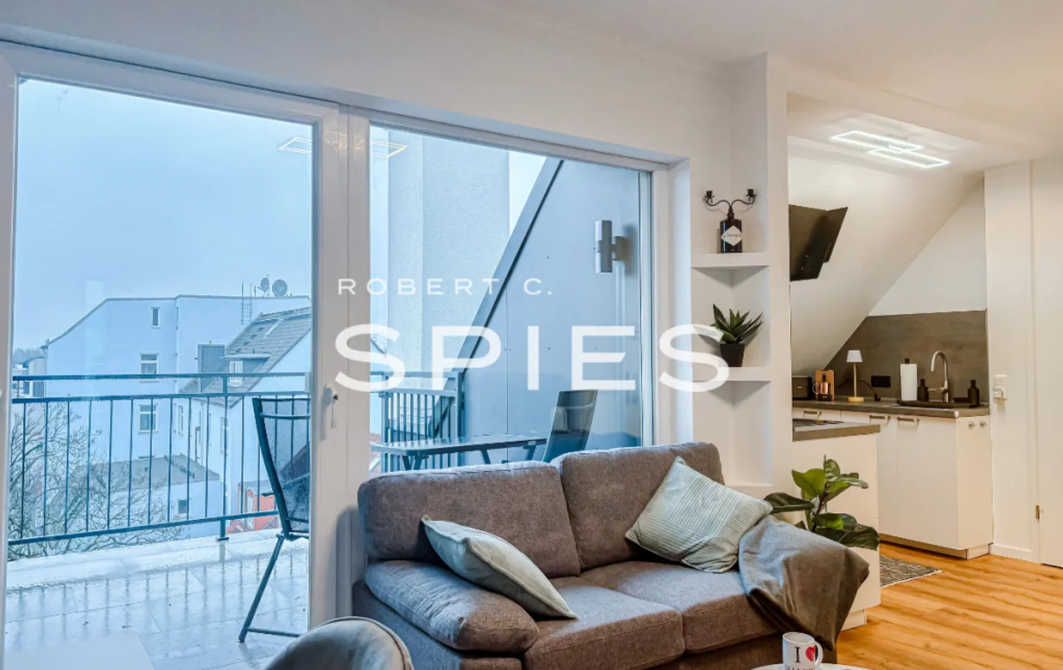 1 Zimmer Wohnung mit 37 m² in Hamburg – Bild 1