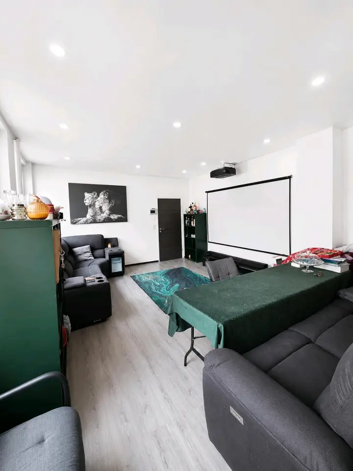 2 Zimmer Wohnung mit 65 m² in Krefeld – Bild 2
