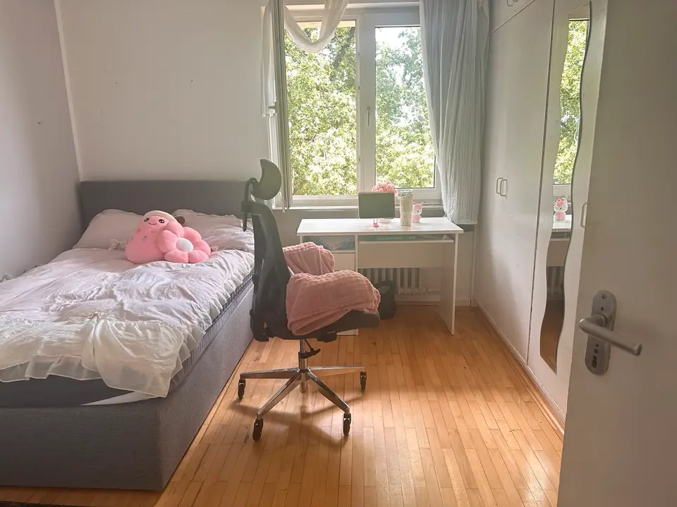 4 Zimmer Wohnung mit 14 m² in Gießen – Bild 1