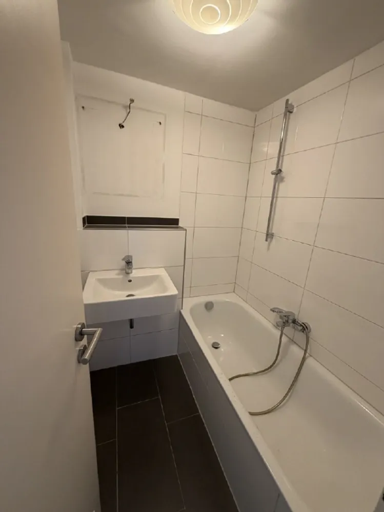 2 Zimmer Wohnung mit 60 m² in Köln – Bild 4