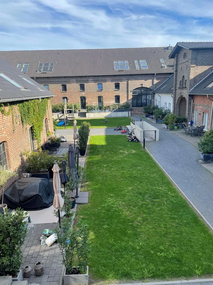 4 room apartment with 122 m² in Düsseldorf – Photo 2