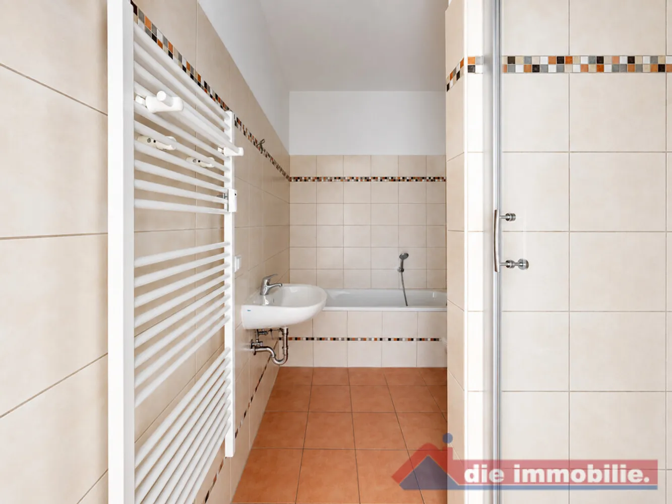 3 Zimmer Wohnung mit 97 m² in Magdeburg – Bild 3