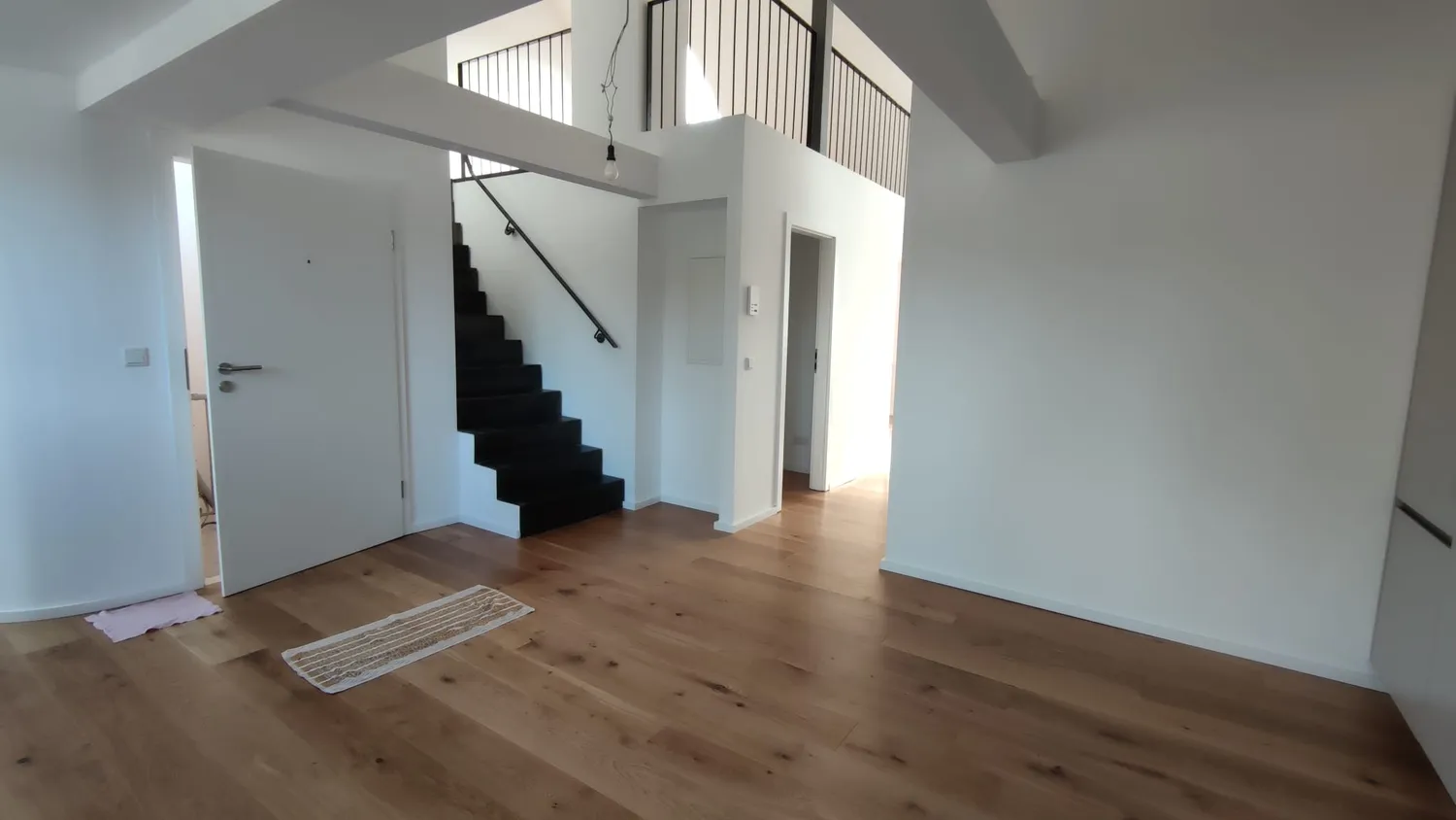 2 Zimmer Wohnung mit 86 m² in Köln – Bild 4