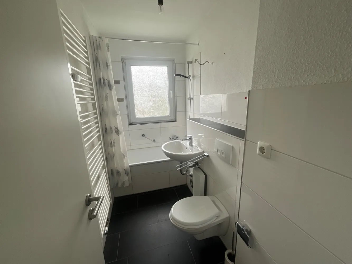 3 room apartment with 57 m² in Duisburg – Photo 6