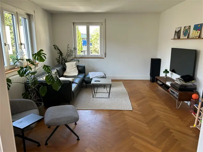 4 Zimmer Wohnung mit 94 m² in Stuttgart – Bild 1