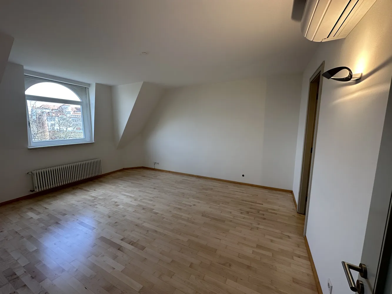 3 Zimmer Wohnung mit 134 m² in Leipzig – Bild 1