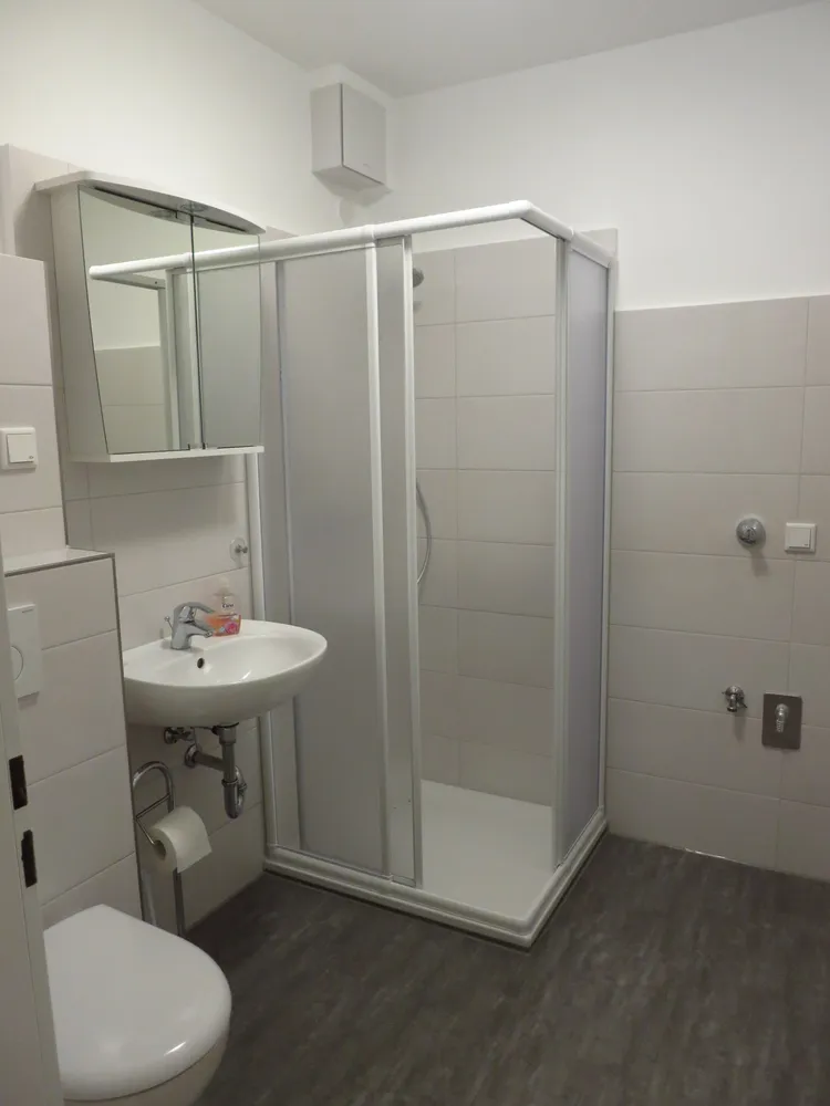 3 room apartment with 66 m² in Leverkusen – Photo 2