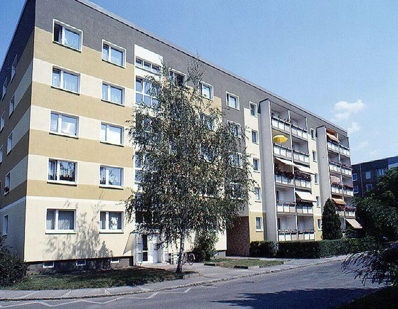4 Zimmer Wohnung mit 65 m² in Dresden – Bild 1
